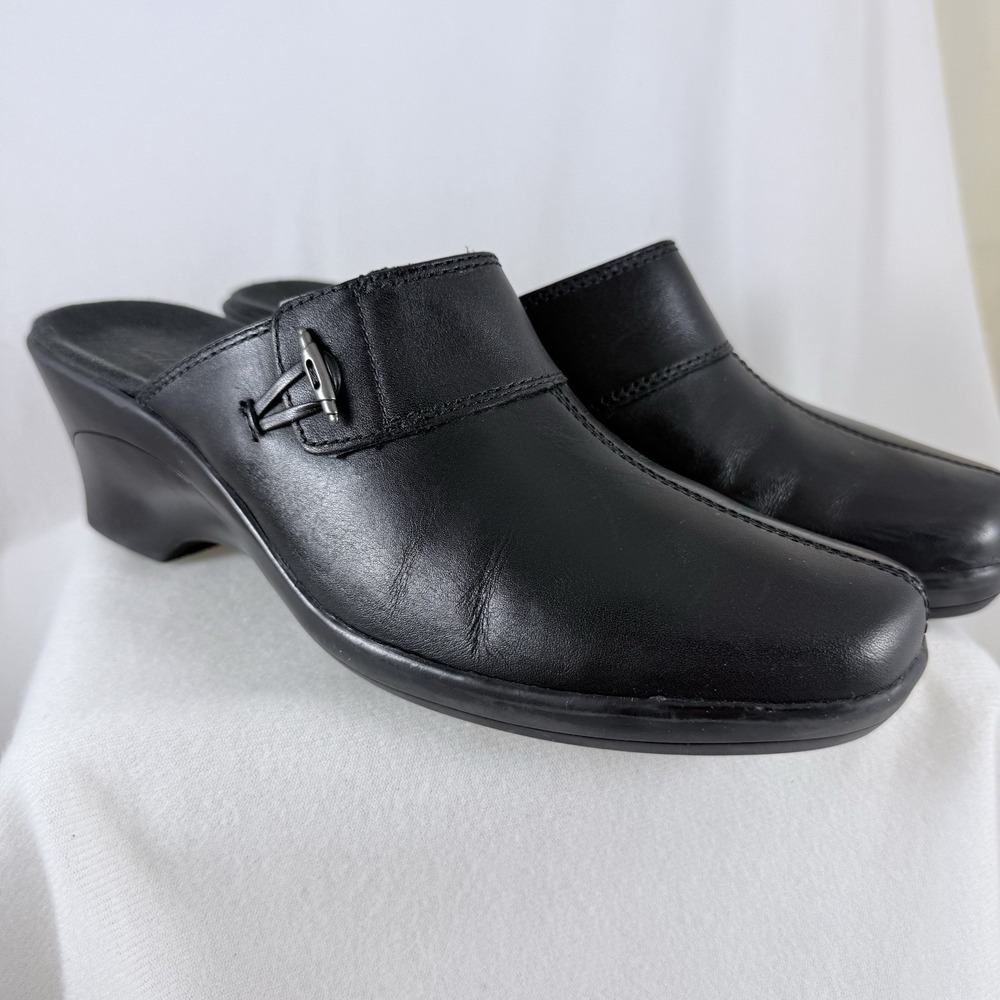 Clarks Clogs Mules Womens Size 8.5M Black Leather Slip On Wedge